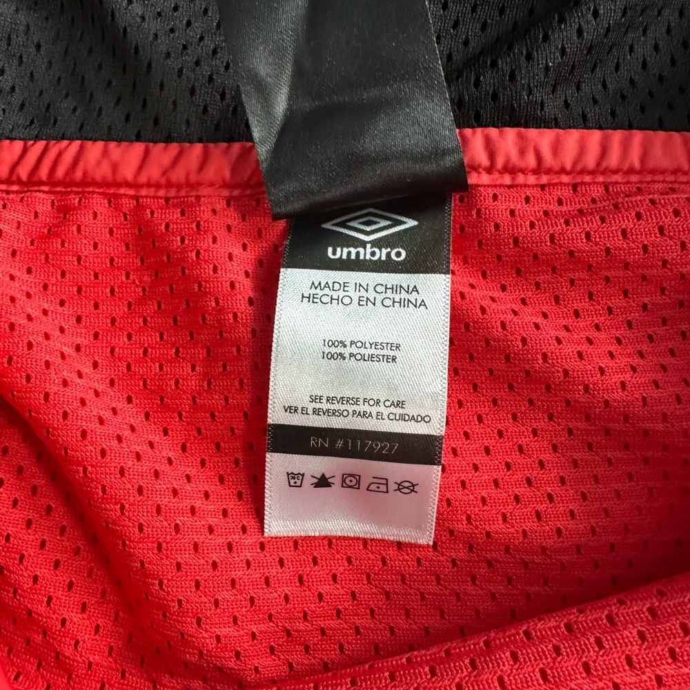 Umbro Track Jacket - Picture 3 of 5